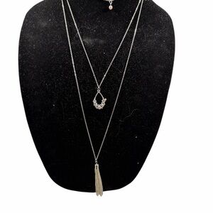 🩷5/$10 Elegant Silver Necklace Set